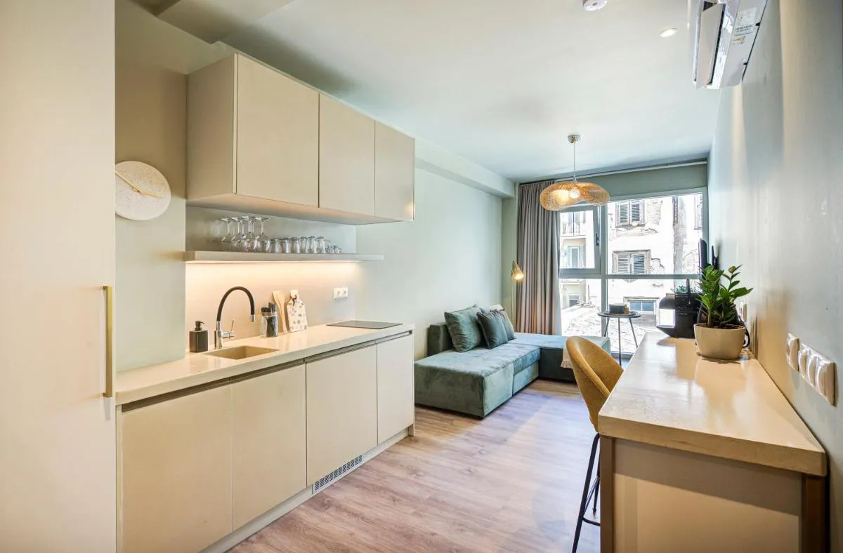 Image 3 of Yalarent Stunning Apartments at the Heart of Athens