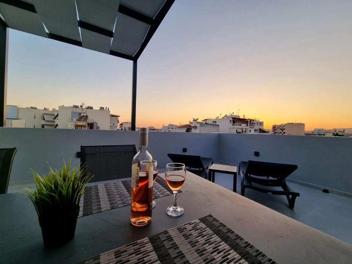 Image 4 of 10 Apartments & Suites Athens