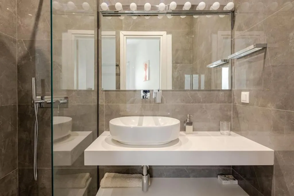 Image 2 of 130m Luxury apartment in the heart of Athens