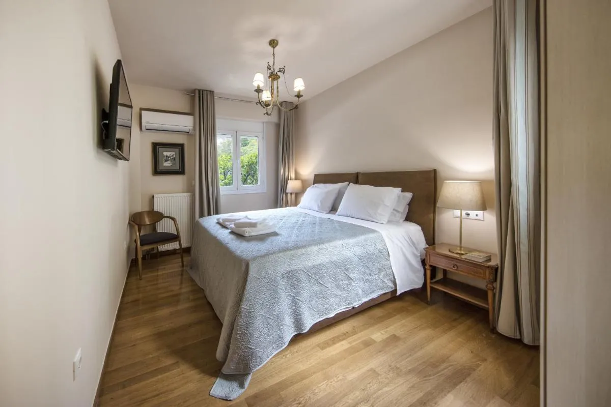 Image 5 of 2 bedroom flat next to Acropolis