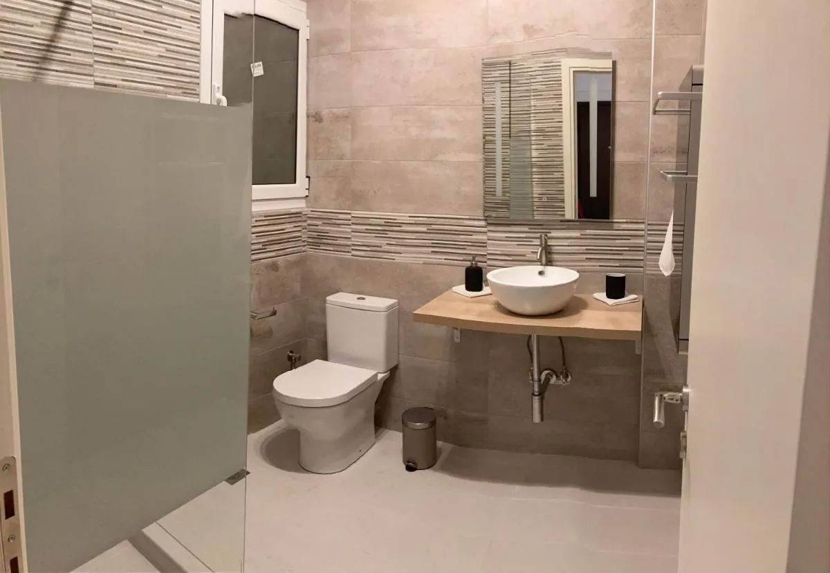 Image 6 of ACROPOLIS CASA Historic Centre Top Floor Elegant Stylish Retreat 150m to Metro