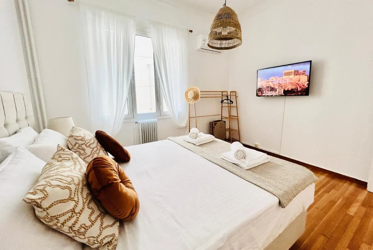 Image 1 of ATELIER 35 , Plaka Apartments