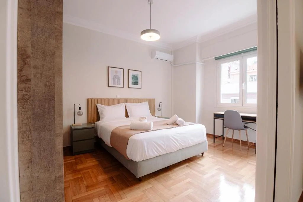 Image of Acanthus Art Deco Retreat 250 from Metro & Archaeology Museum