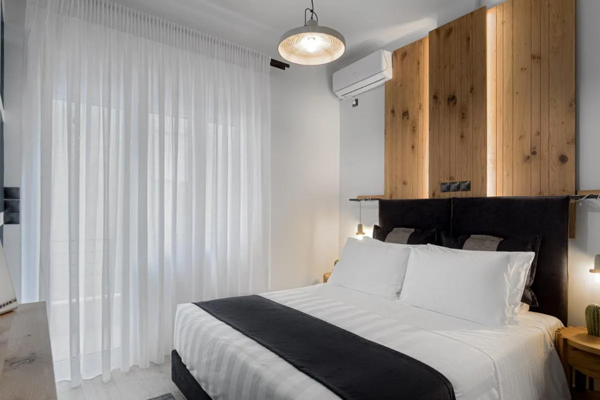 Image 2 of Acropolis Deluxe Apartment