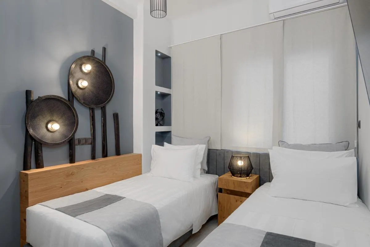 Image 4 of Acropolis Deluxe Apartment