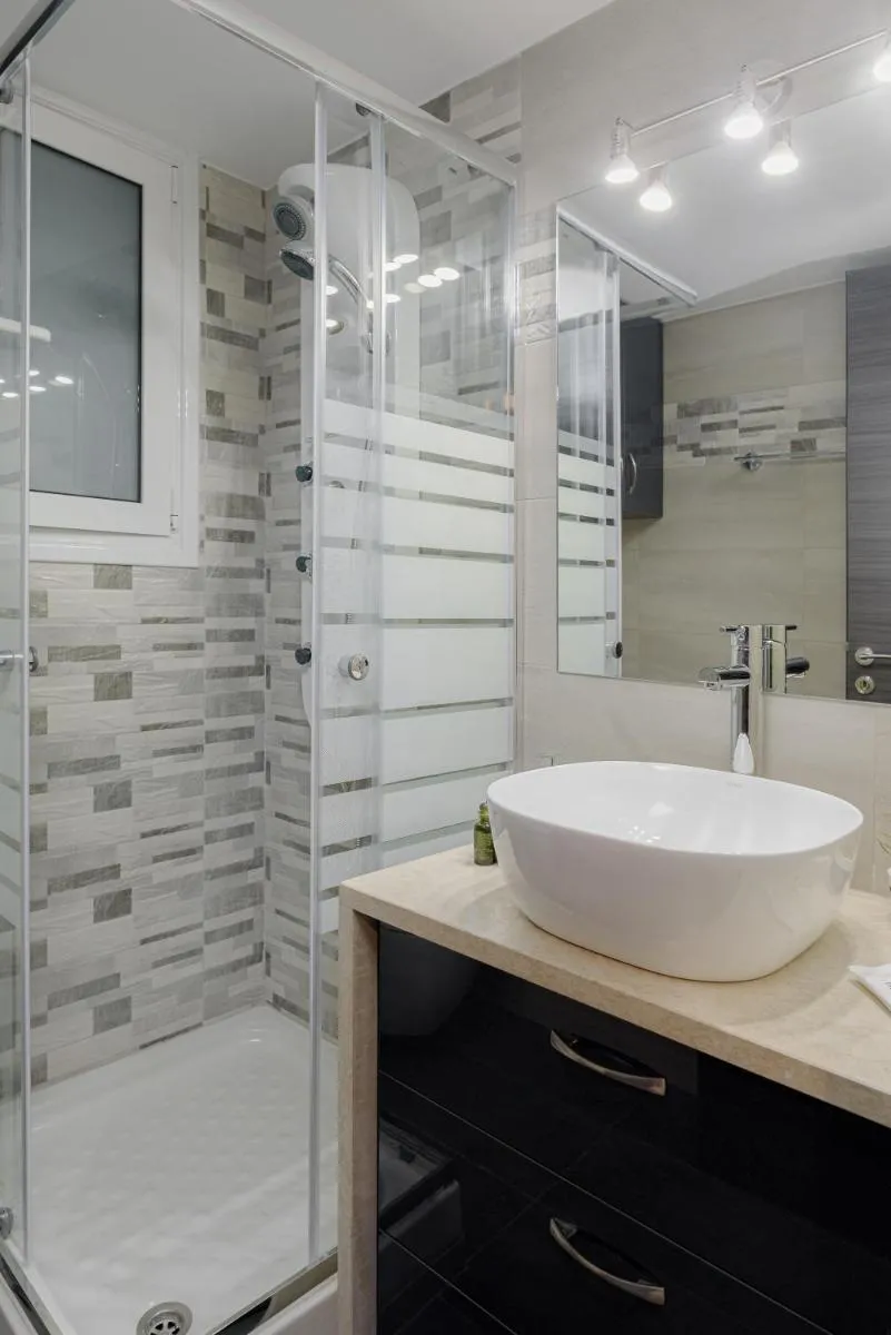 Image 6 of Acropolis Deluxe Apartment