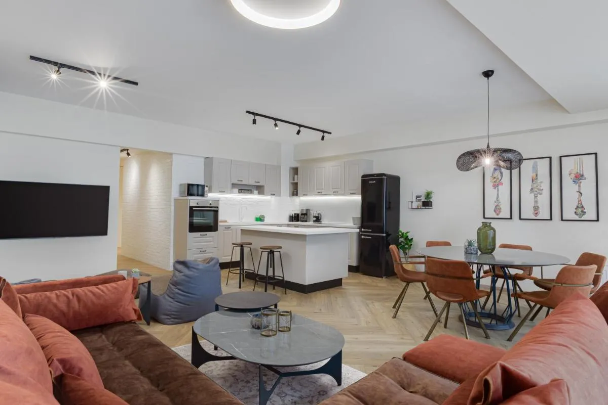 Image 1 of Acropolis Premium Residence