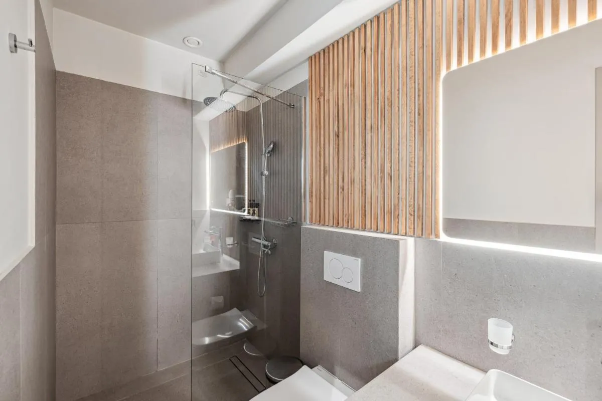 Image 2 of Airio Athens Suites