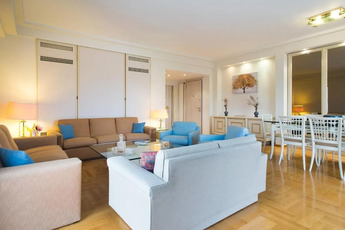 Image 3 of Alexander’s Penthouse