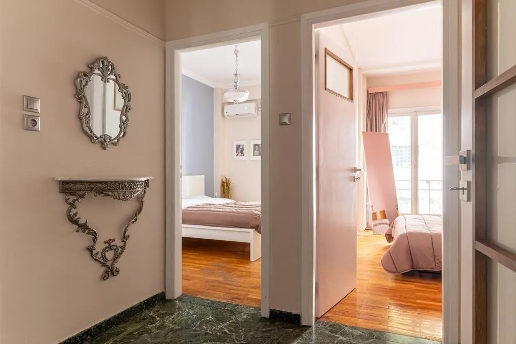 Image 6 of Amazing Huge Bright full 3BDR apt inAcropolis