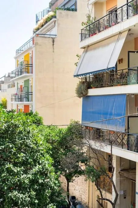 Image 5 of Amazing Huge Bright full 3BDR apt inAcropolis