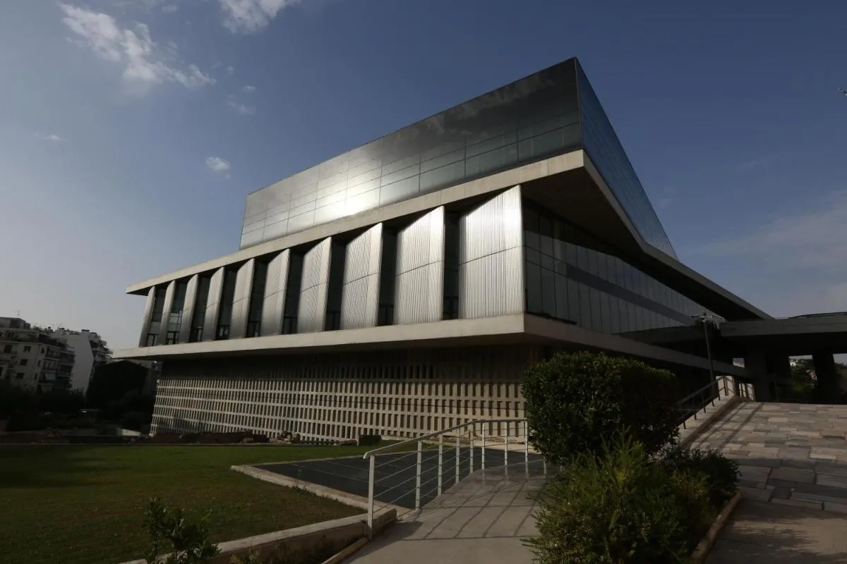 Image 5 of Apartment at Acropolis Museum by YHA
