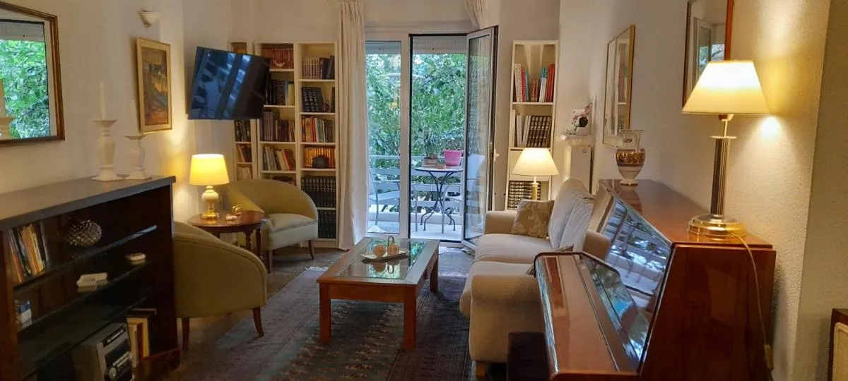 Image 5 of Apartment with a green balcony in Athens