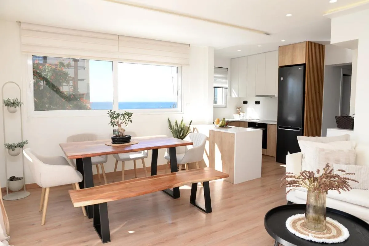 Image 3 of Astric Seaview Penthouse