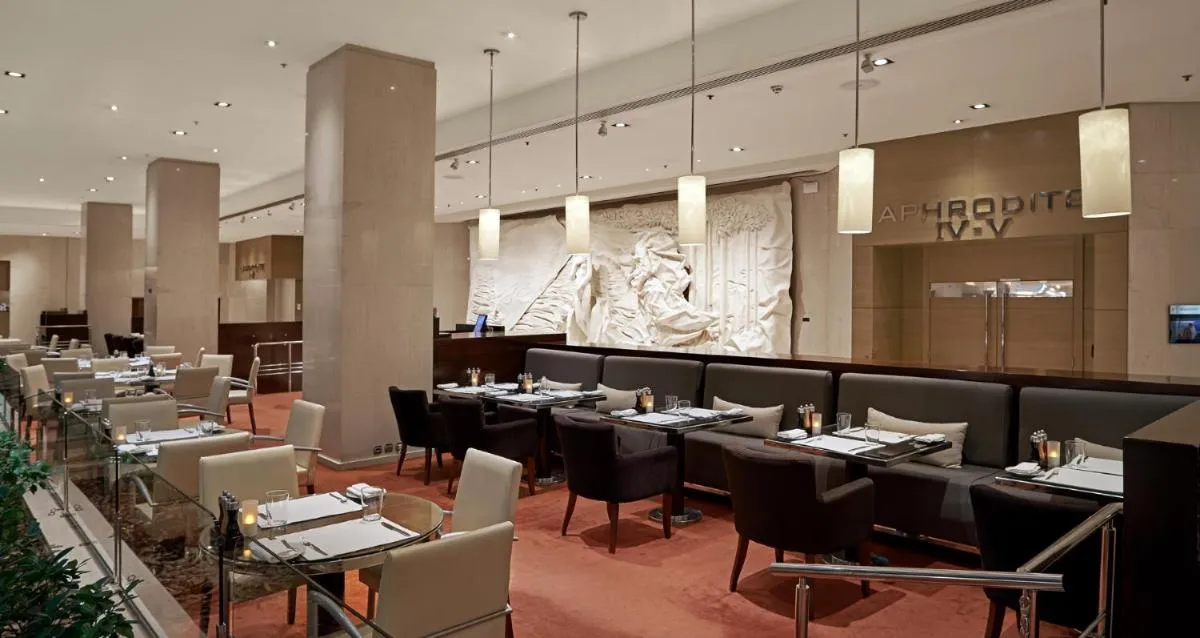 Image 5 of Athenaeum Intercontinental by IHG