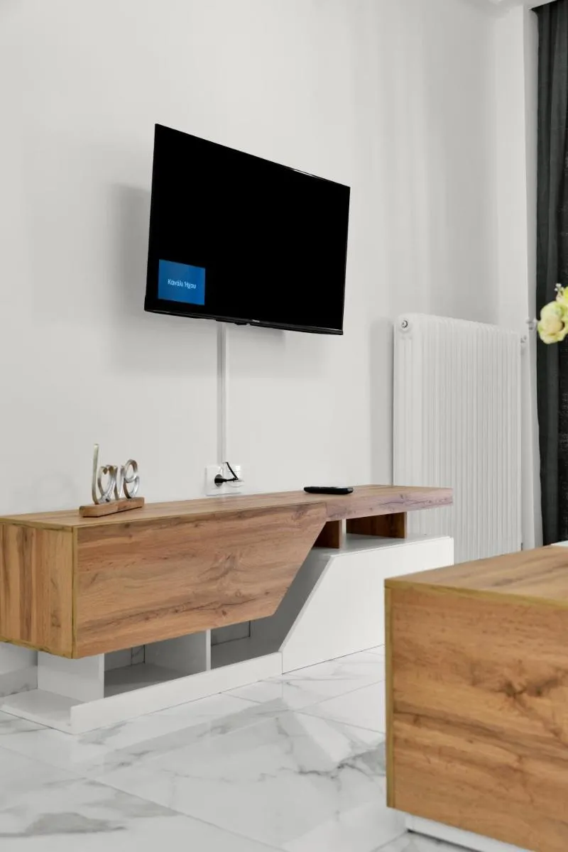 Image 4 of Athenian Destiny Suite
