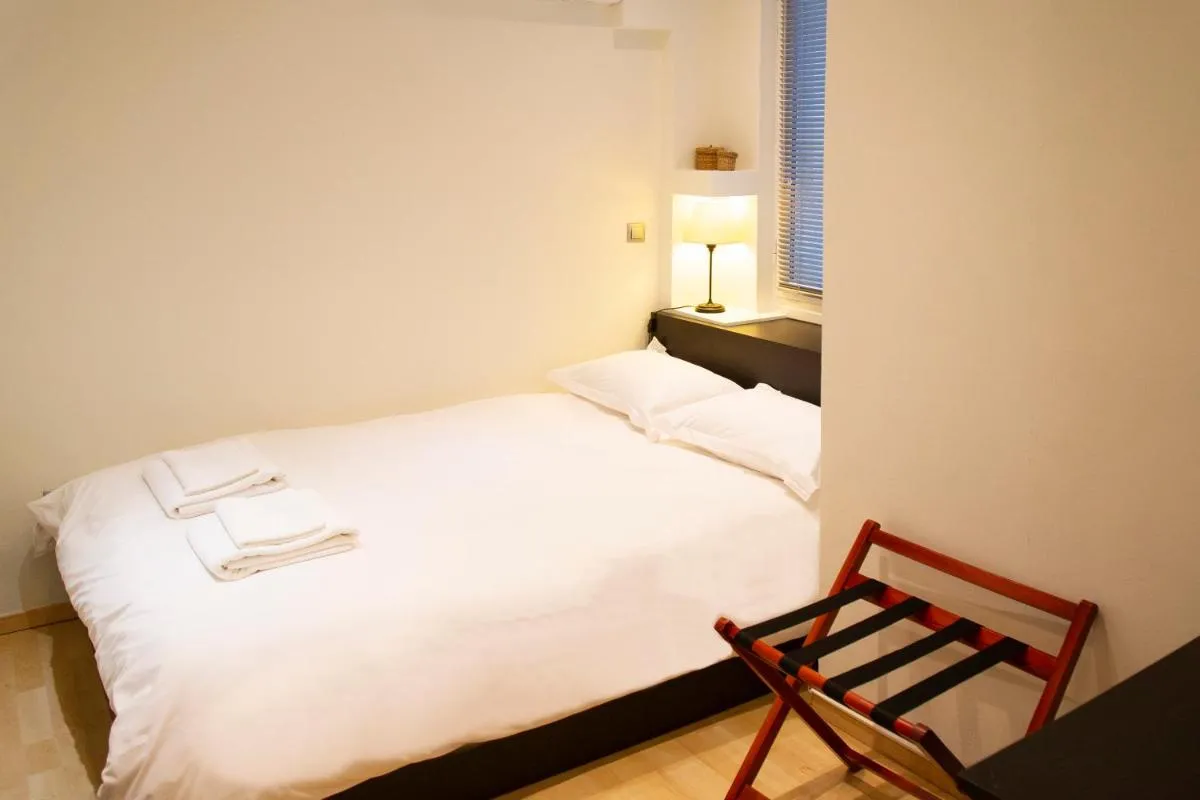 Image 2 of Athens Best location, 6 Ermou street, Syntagma square