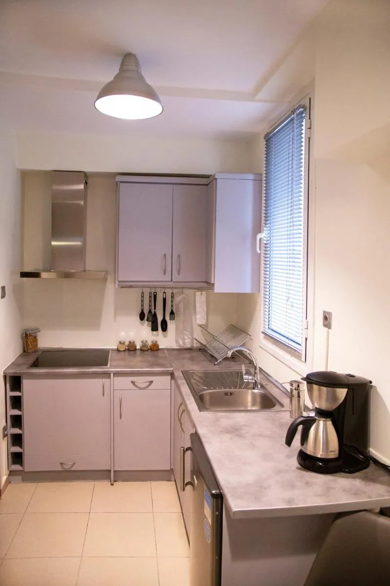 Image 4 of Athens Best location, 6 Ermou street, Syntagma square