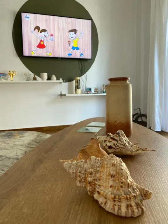 Image of Athens Sunnyside condo