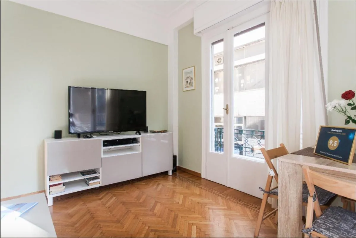 Image 4 of Beautiful Apartment at Plaka