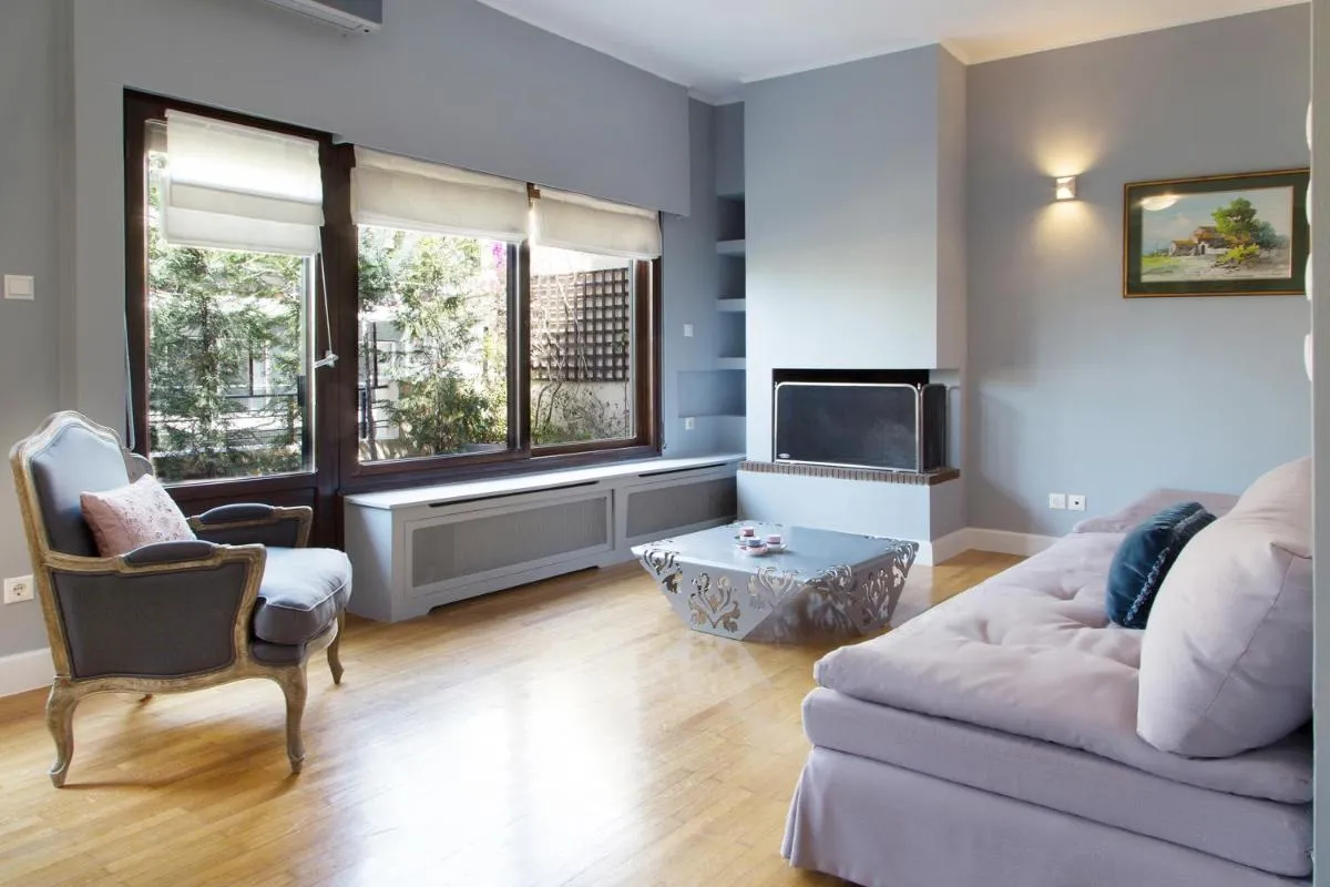 Image 5 of Beautiful Penthouse in Athens with outside jacuzzi