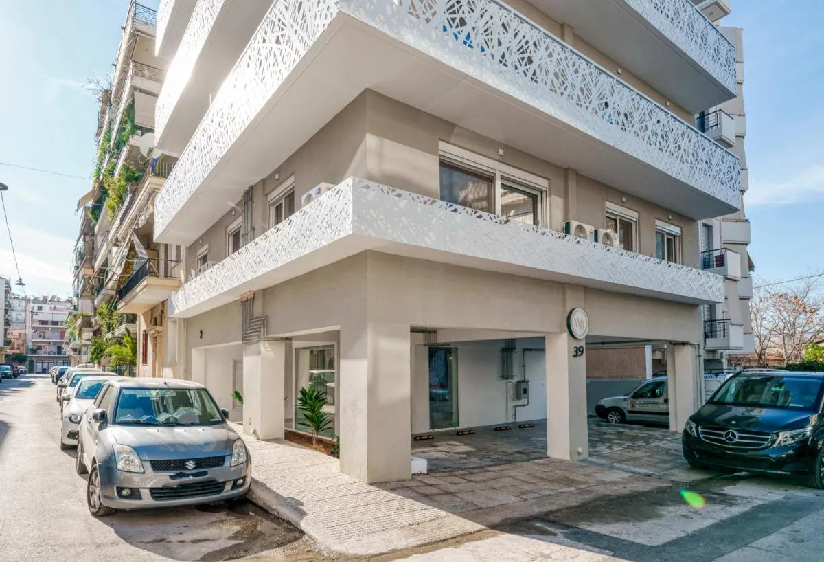 Image 5 of Brand New Building Deluxe Apartments With Parking Nearby Train