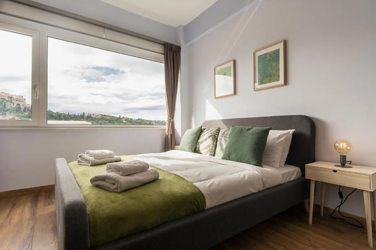 Image 1 of Breathtaking View Studio!