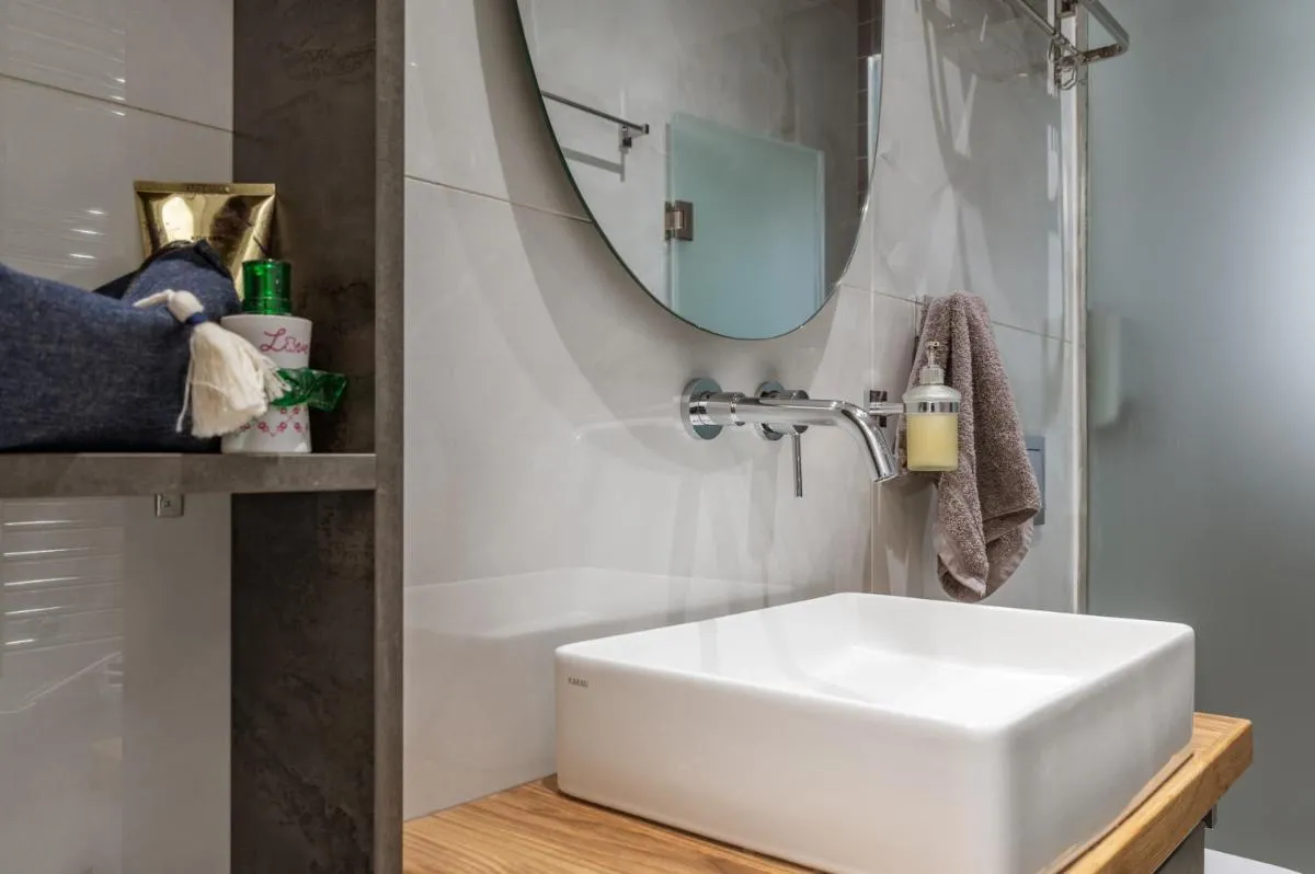 Image 2 of Bright Apartment in Athens City Center 2 Bedrooms with Terrace
