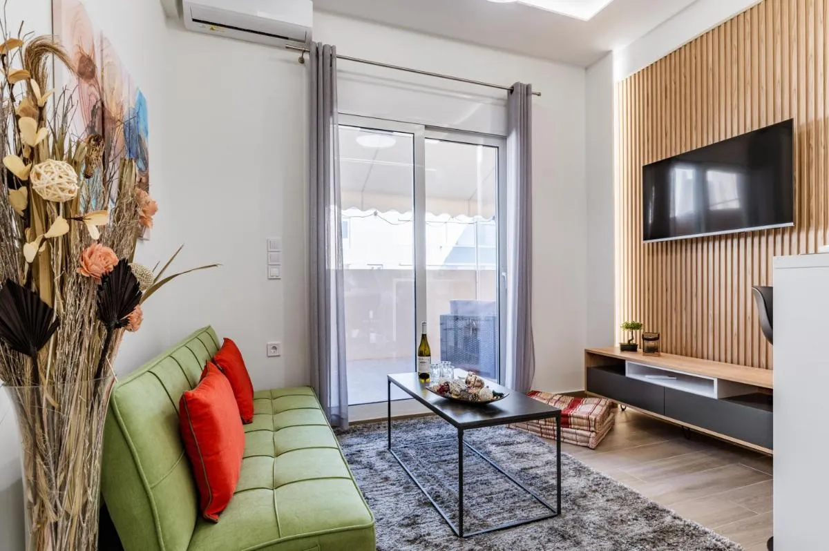 Image 4 of Bright Apartment in Athens City Center 2 Bedrooms with Terrace