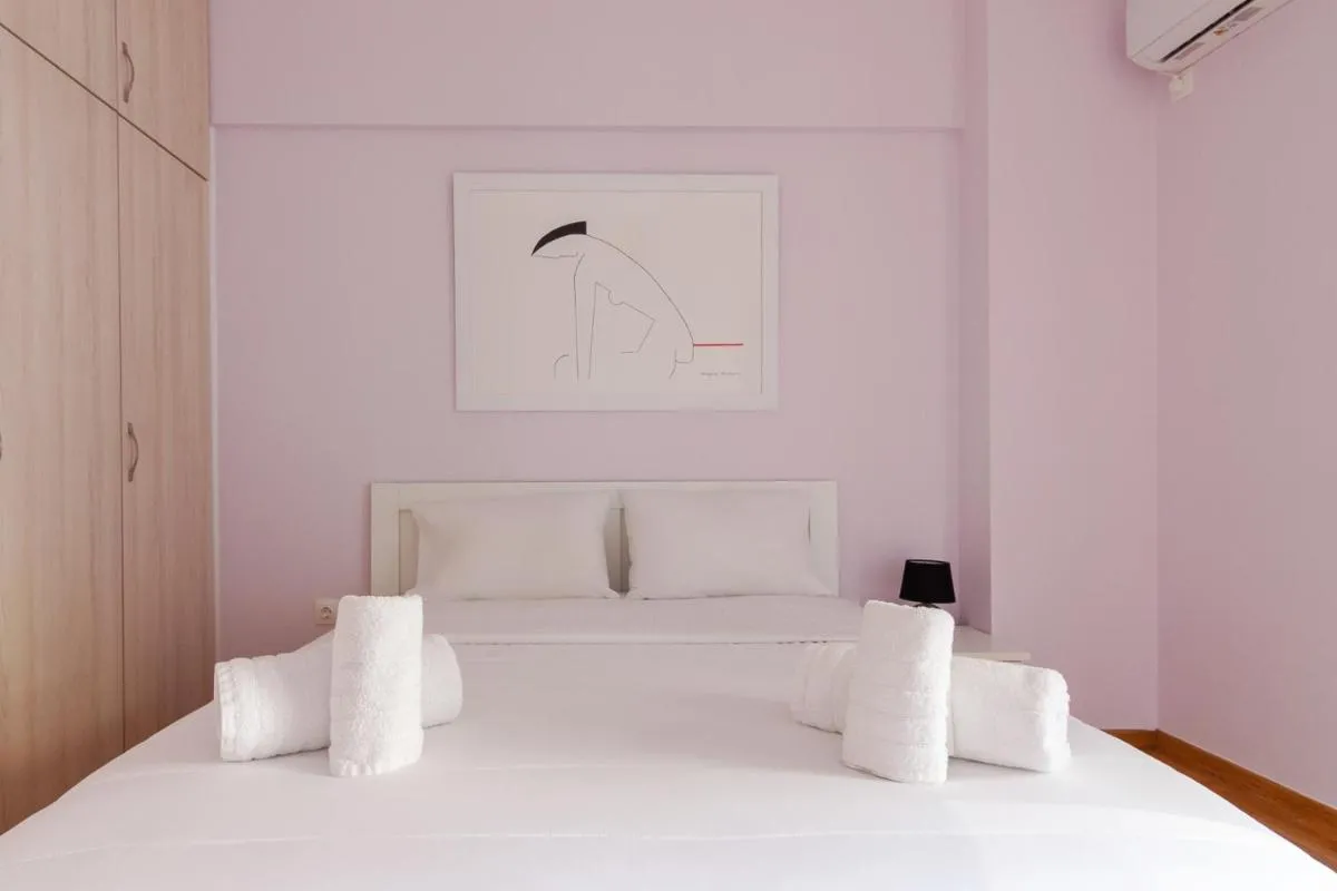 Image 6 of Bright and Spacious 2-bedrooms Apartment in Athens