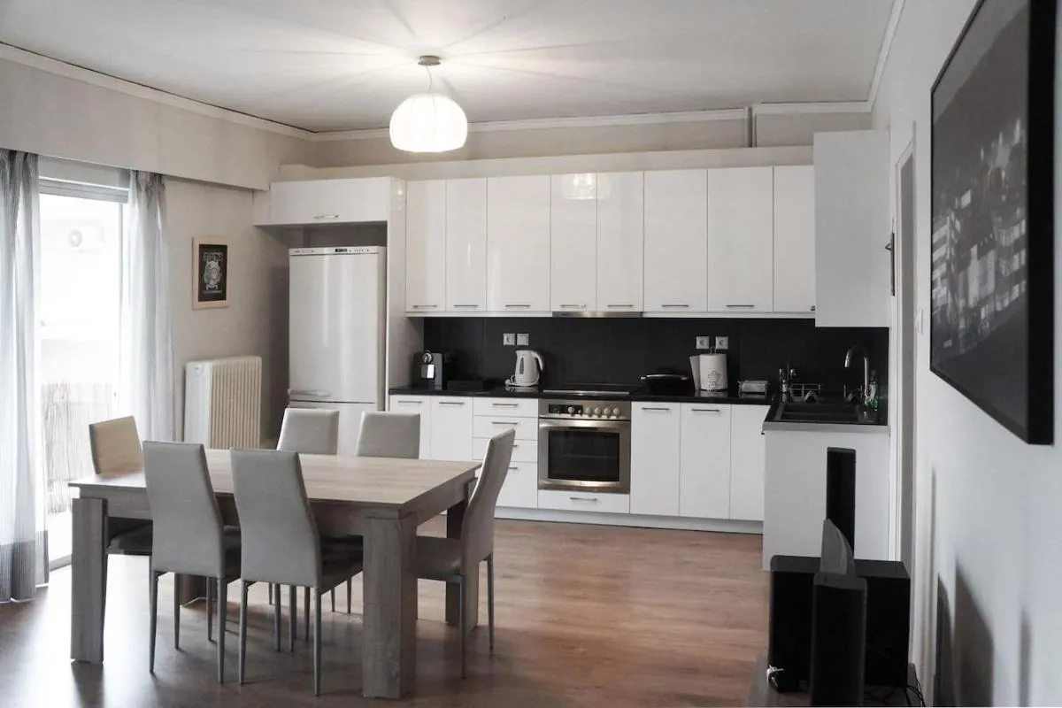 Image 2 of Comfy Apartment With Acropolis View