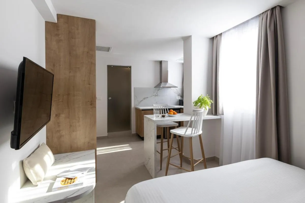 Image 4 of DOMIOS Suites Athens