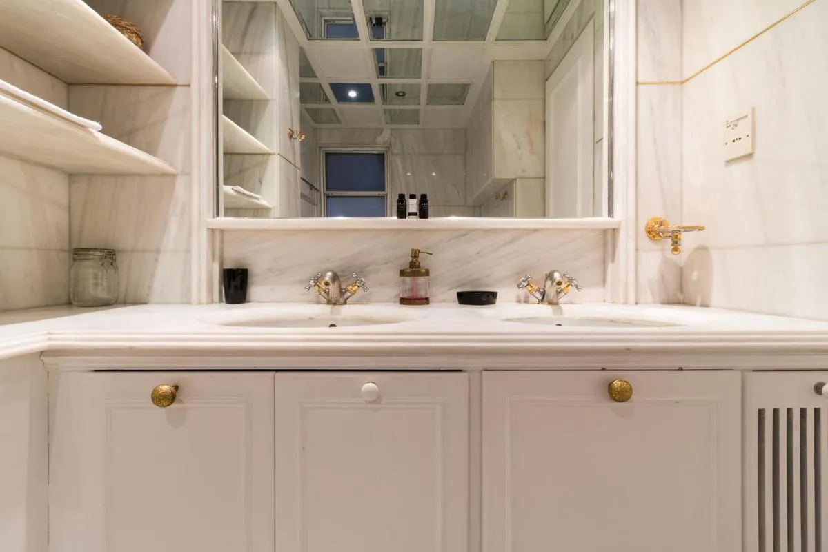 Image 2 of Deco Marble Apt with Acropolis view
