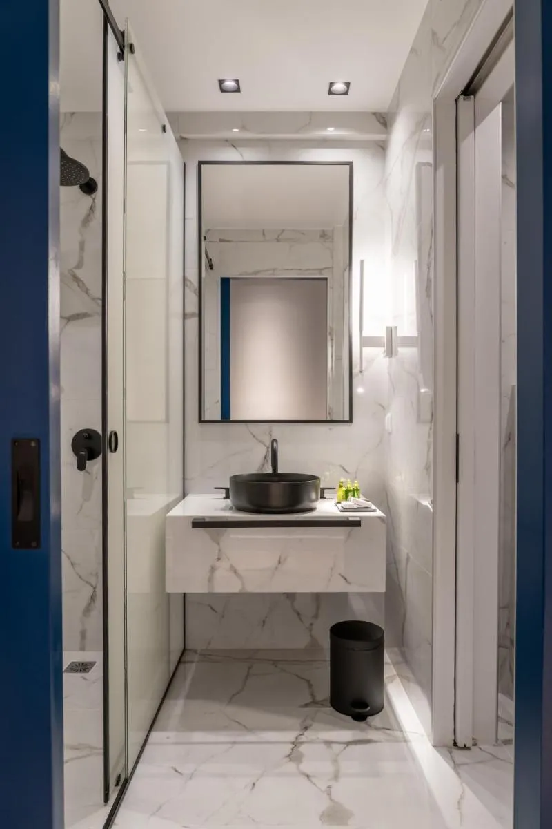 Image 3 of Dion Luxury Suites