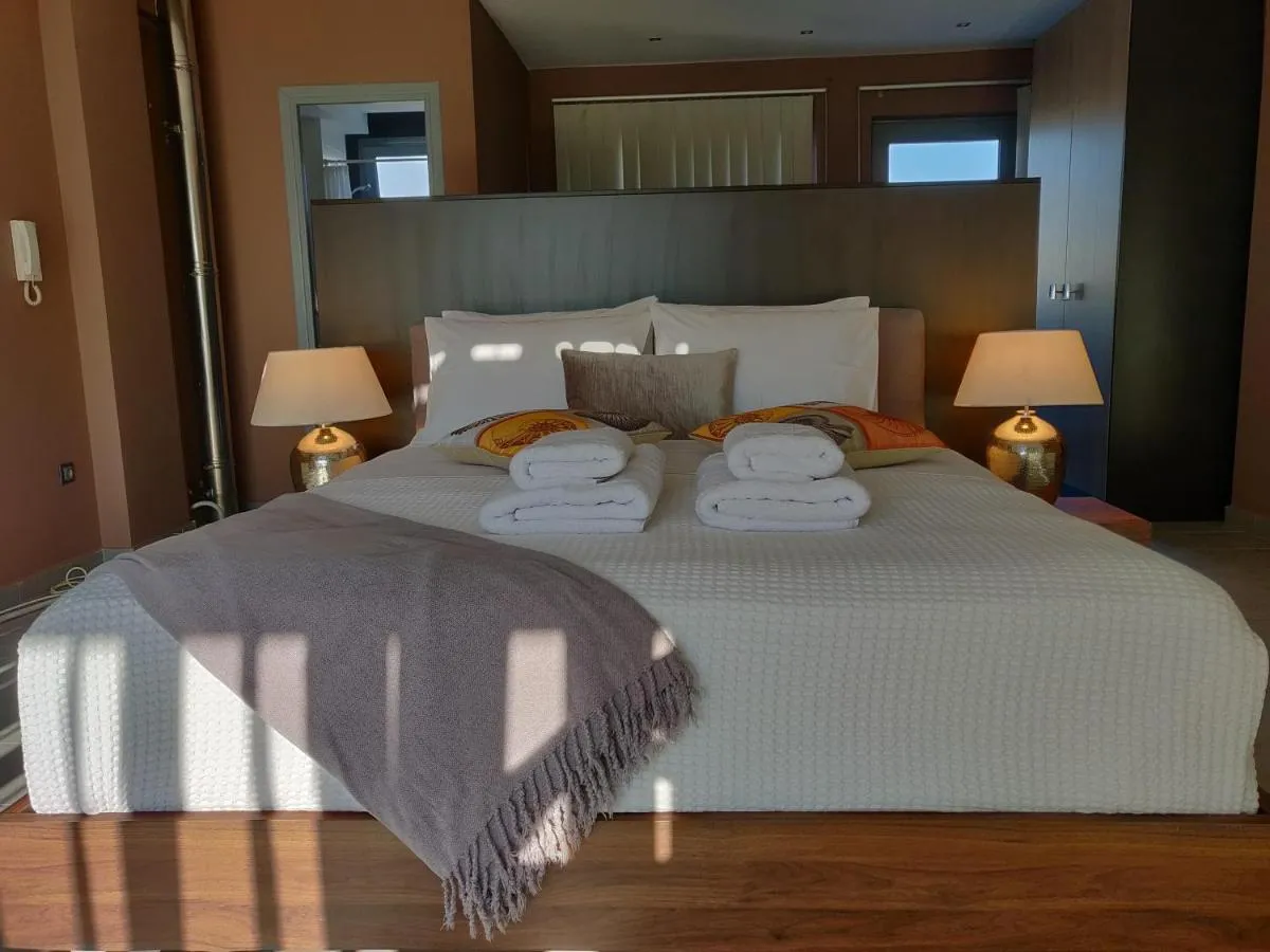 Image 6 of Elegant Bright Apartment with Acropolis view terrace