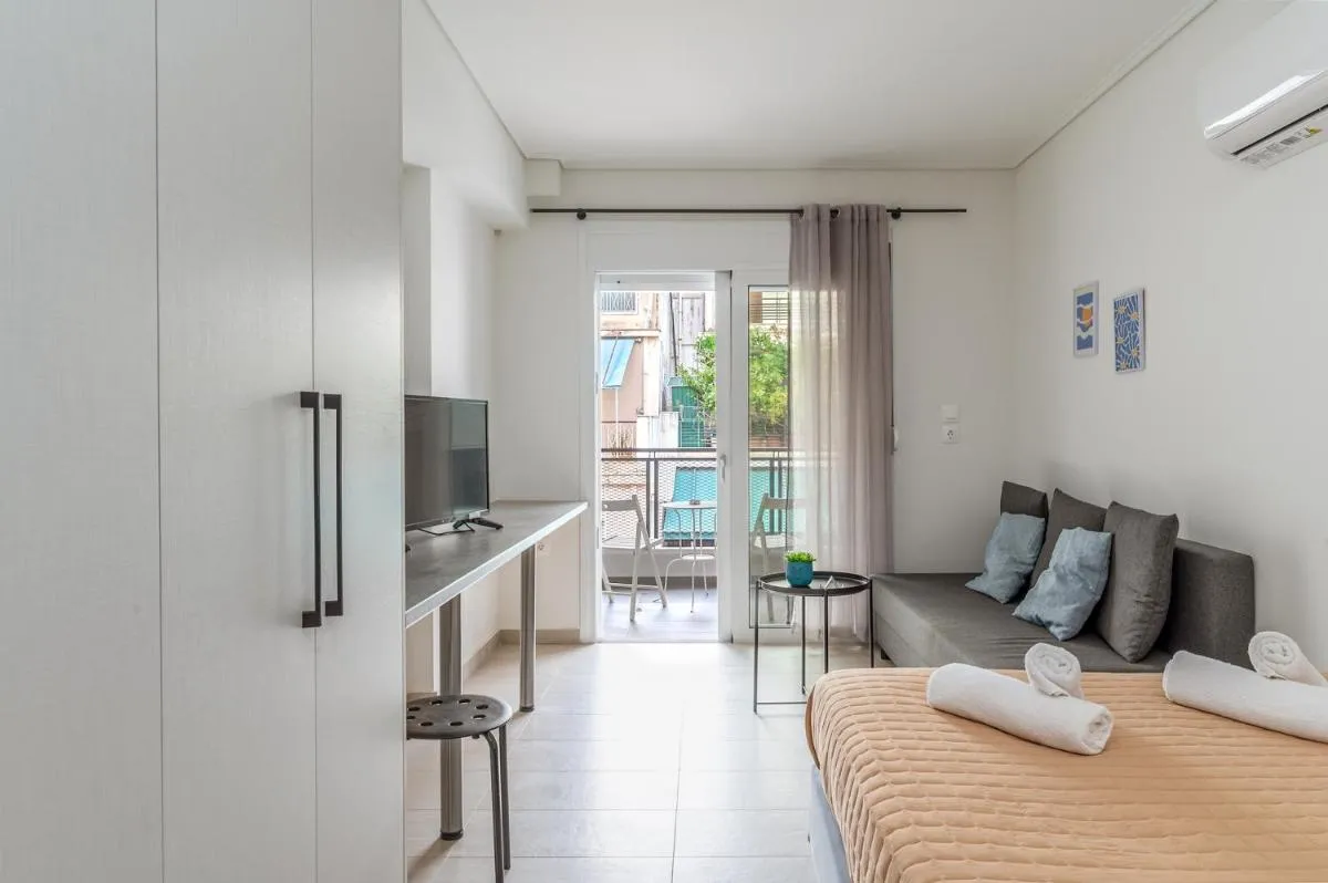 Image 1 of Elvita Apartments 4