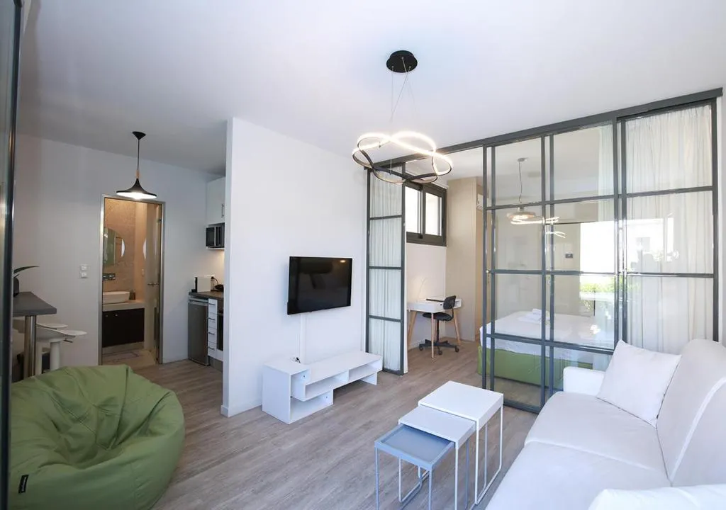 Image of Emily in Athens – Central chic flat with terrace Syntagma E1