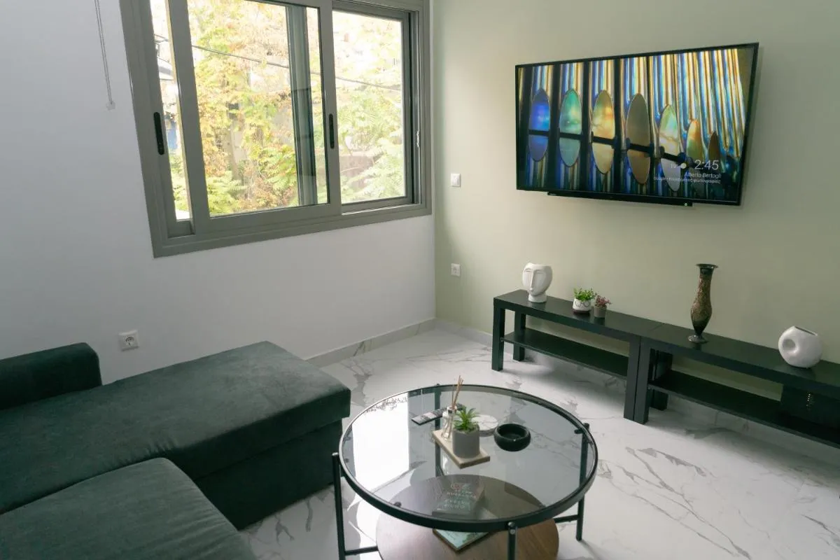 Image 4 of Ermis apartment