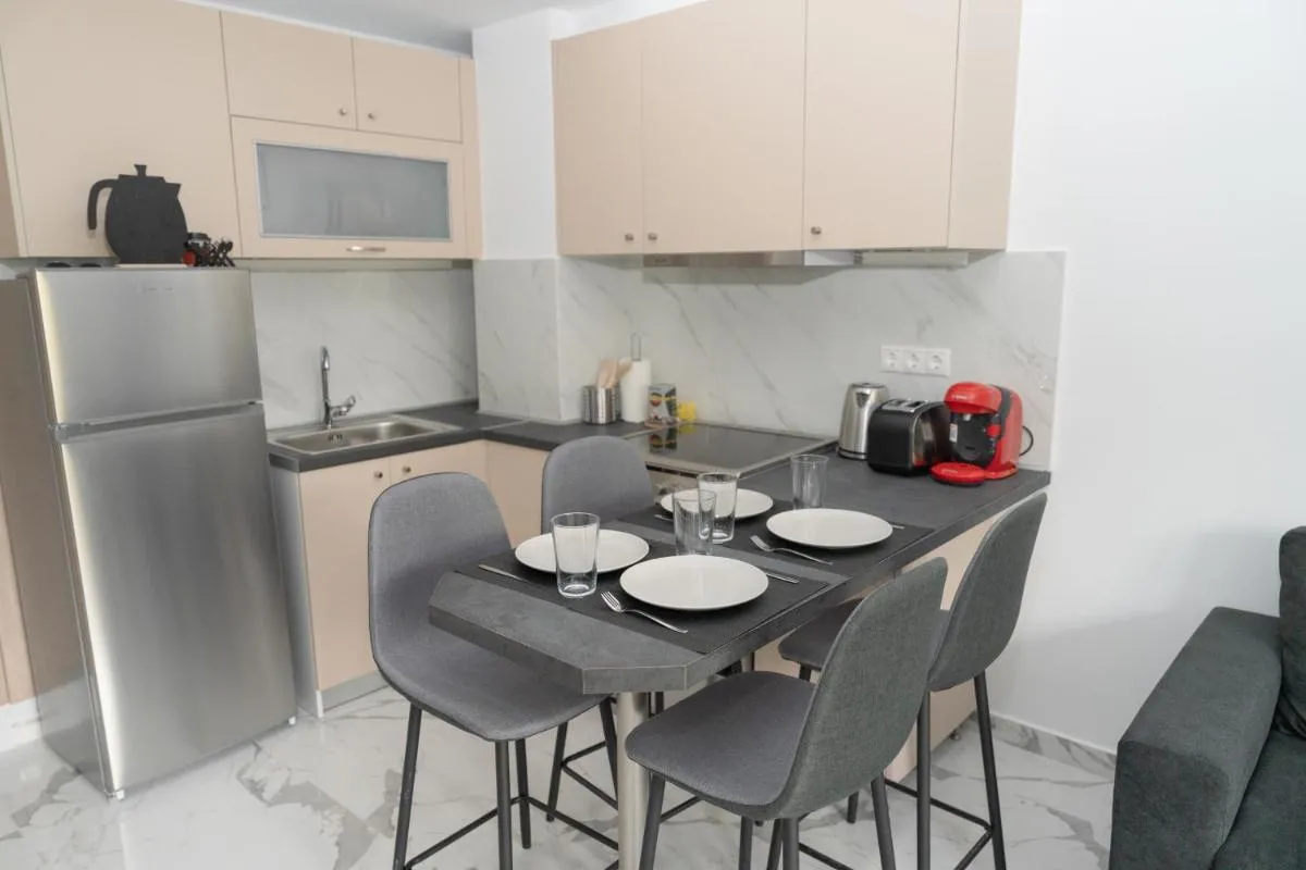 Image 2 of Ermis apartment