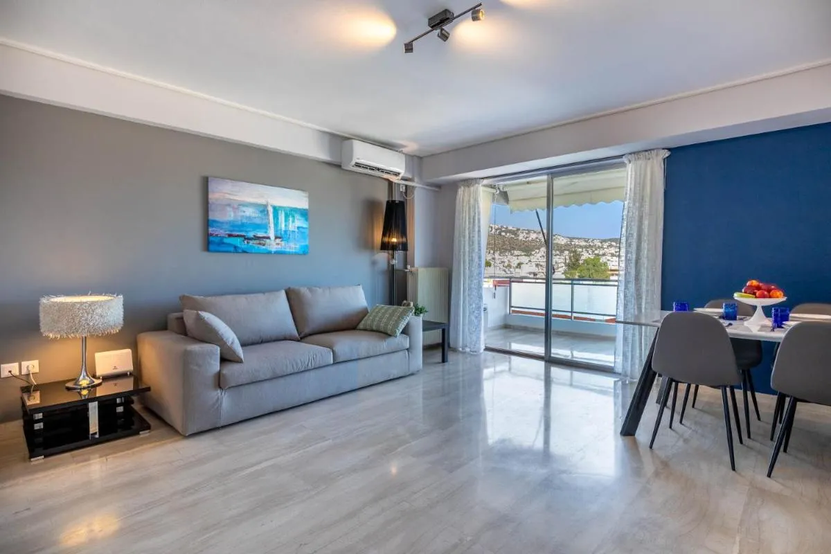 Image 2 of Four Seasons Sea View Apartment
