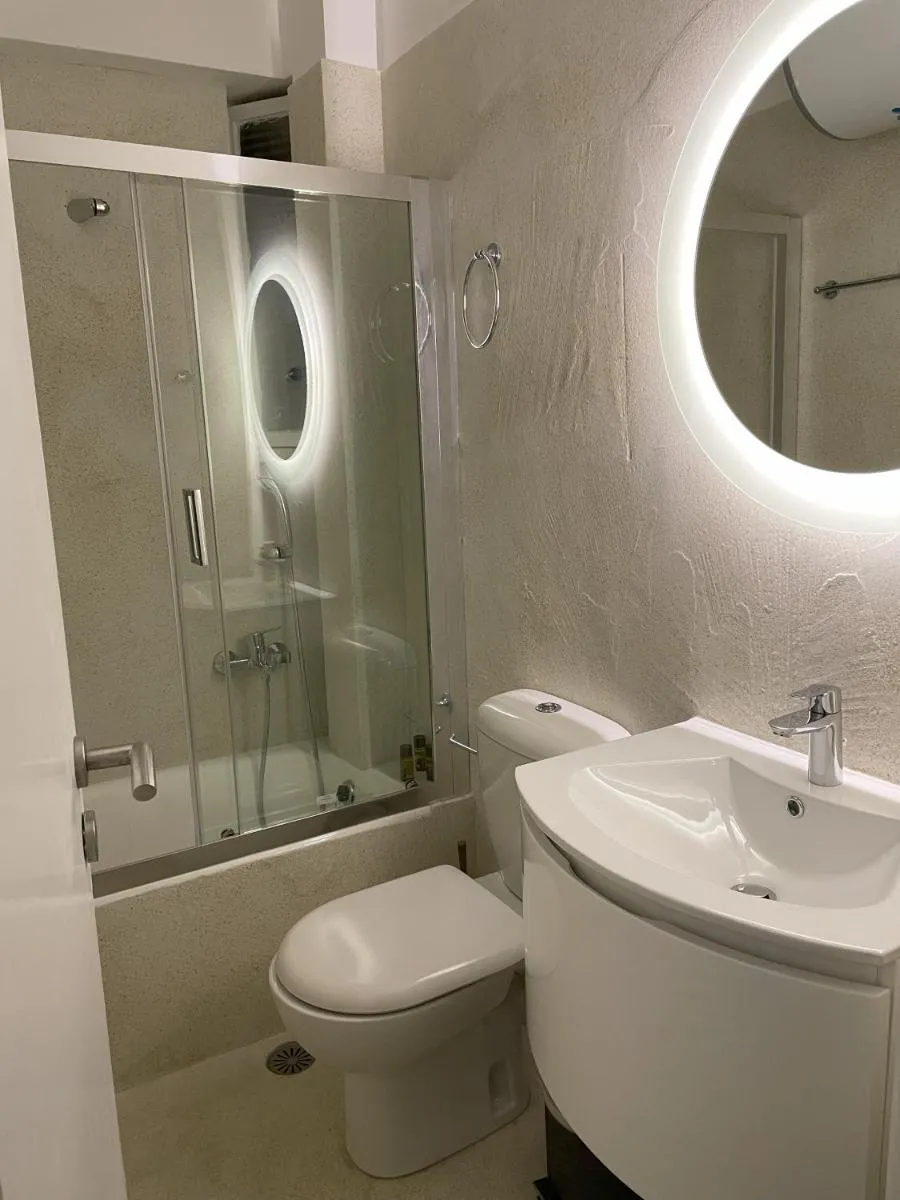 Image 3 of Four Seasons Sea View Apartment