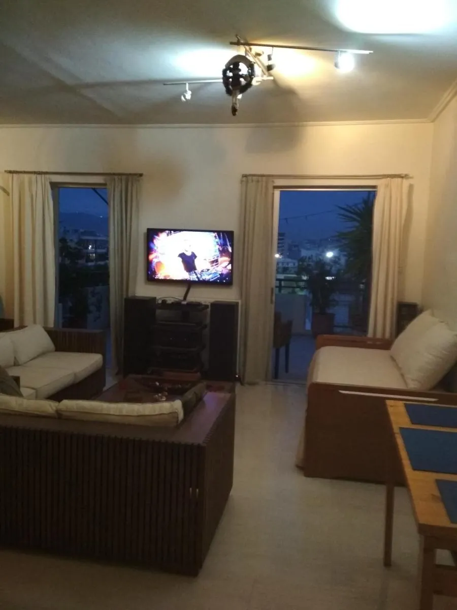 Image 3 of George’s Apartment