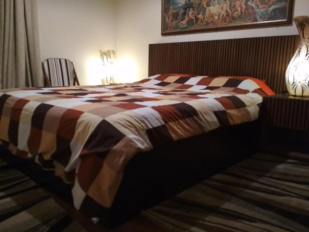 Image 6 of George’s Apartment