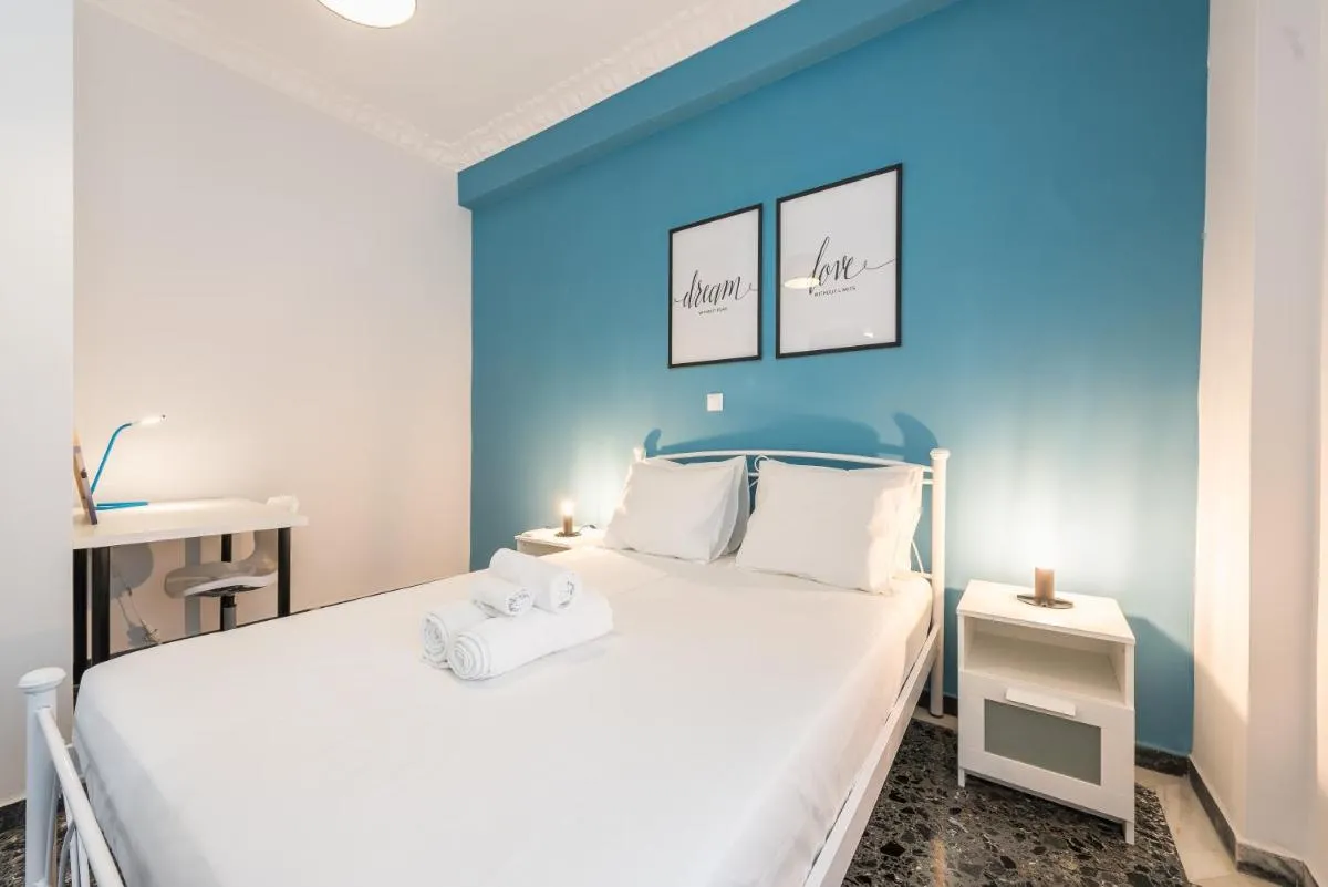 Image 1 of K&D Modern Apartment in Athens