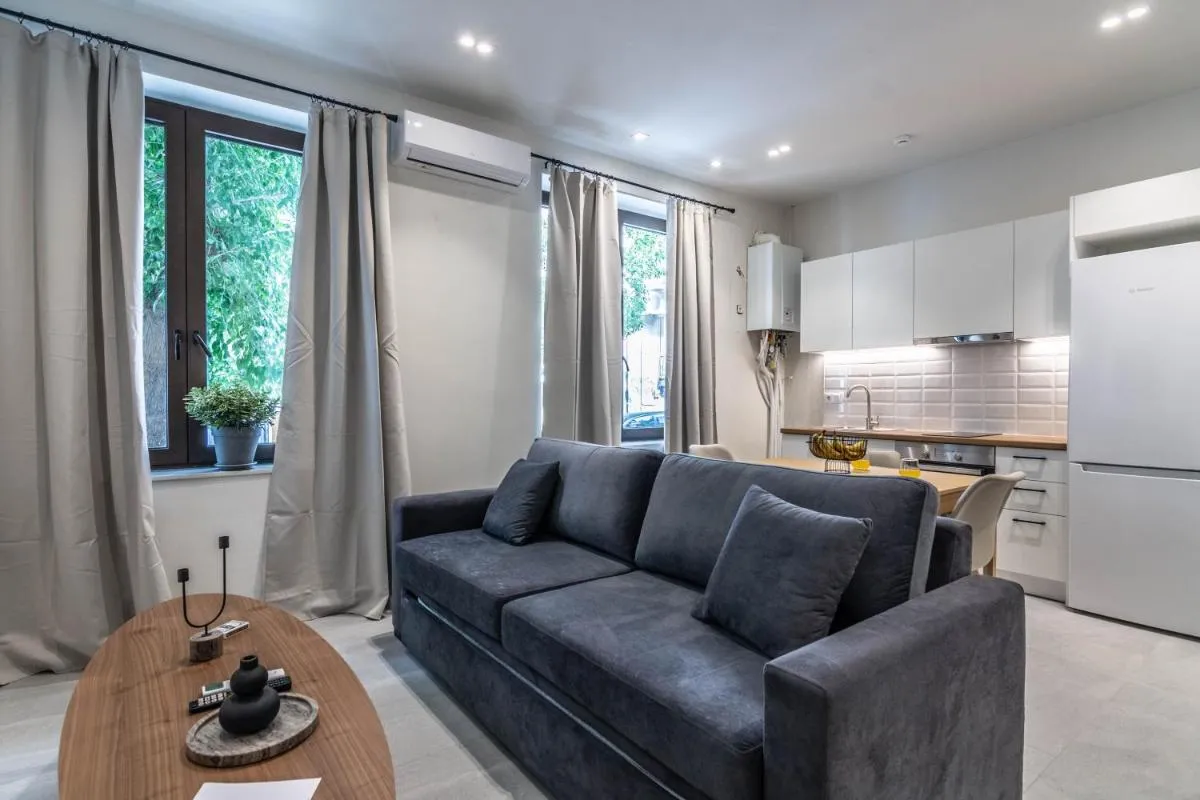 Image 2 of LEGAS apartments