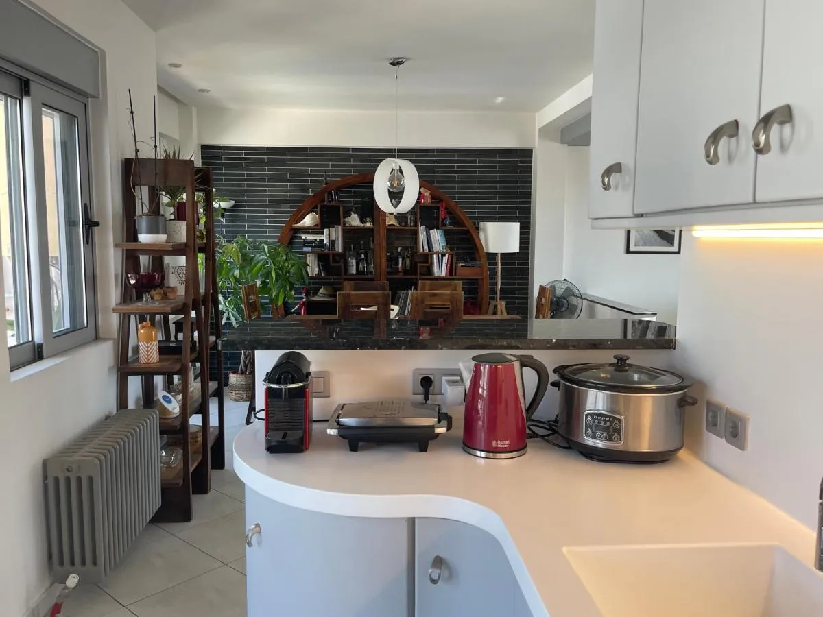 Image 4 of Lovely Maisonette