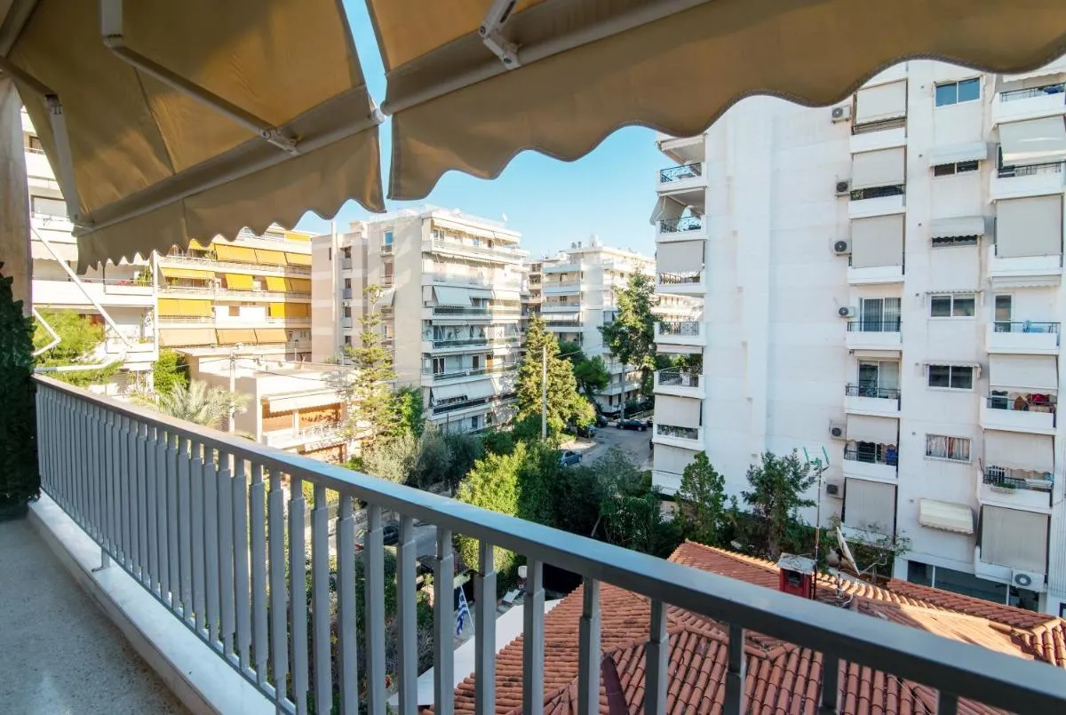 Image 6 of Luxury 1-Bedroom Apartment by the Sea in Athens