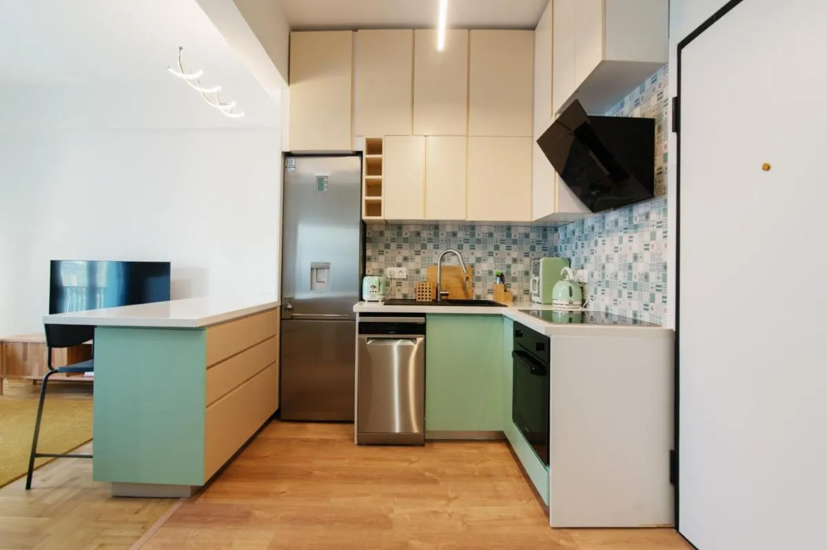 Image 2 of Luxury 1-Bedroom Apartment by the Sea in Athens
