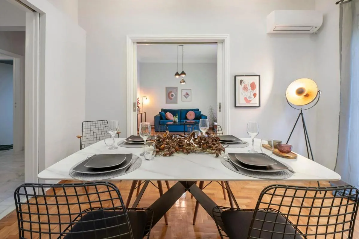 Image 3 of Luxury 2 bdroom apt- Megaro Mousikis