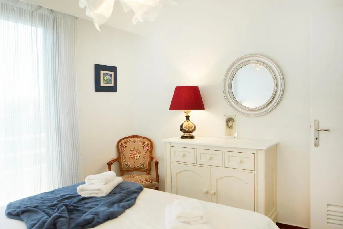 Image 6 of Luxury Apartment with Exceptional View